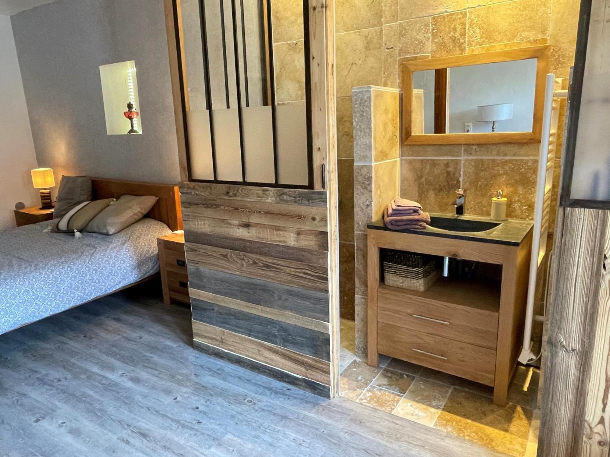 Chambres D'Hotes Avec Entree Privative Au Calme Dans Maison De Village Saint-Jorioz Eksteriør billede